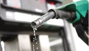 Fuel Price Wahala Eases: Petrol Now Below ₦900/Litre After Dangote Cut